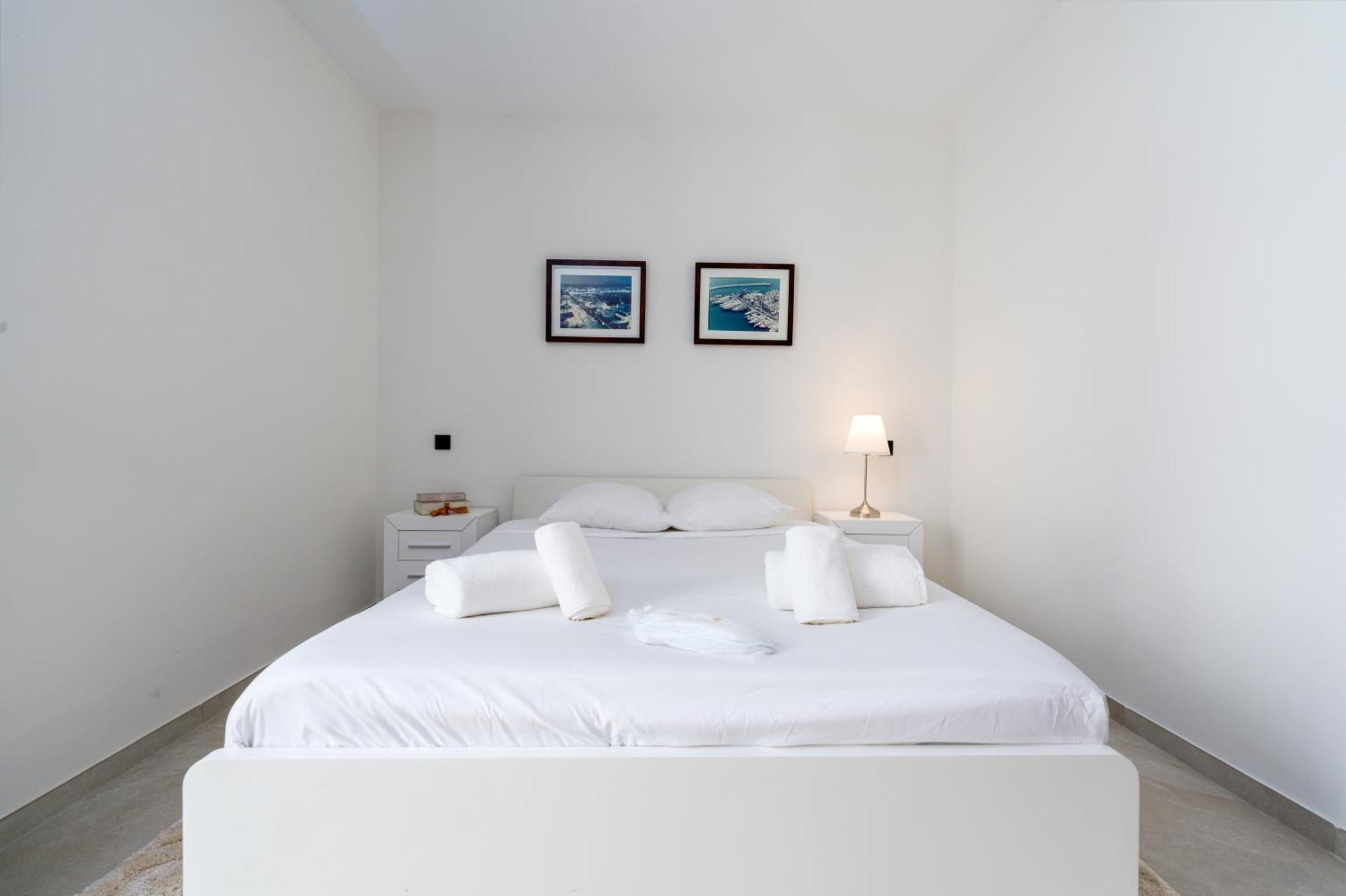 243-Fully Renovated-Puerto Banus Marbella Front Line Penthouse Apartamento Exterior foto