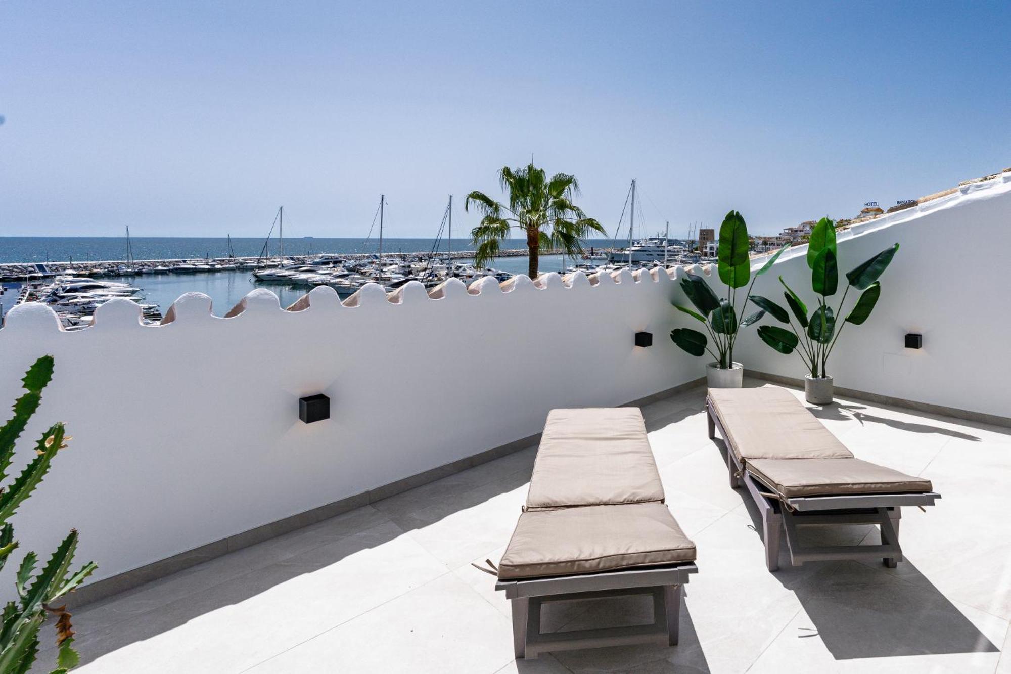 243-Fully Renovated-Puerto Banus Marbella Front Line Penthouse Apartamento Exterior foto